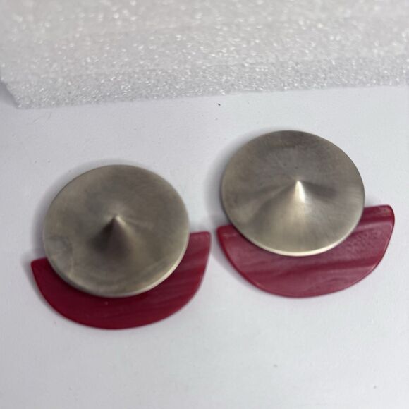 Vintage Red & Silver Geometric Half Circle Clip On Earrings 80’s Style - Picture 1 of 5